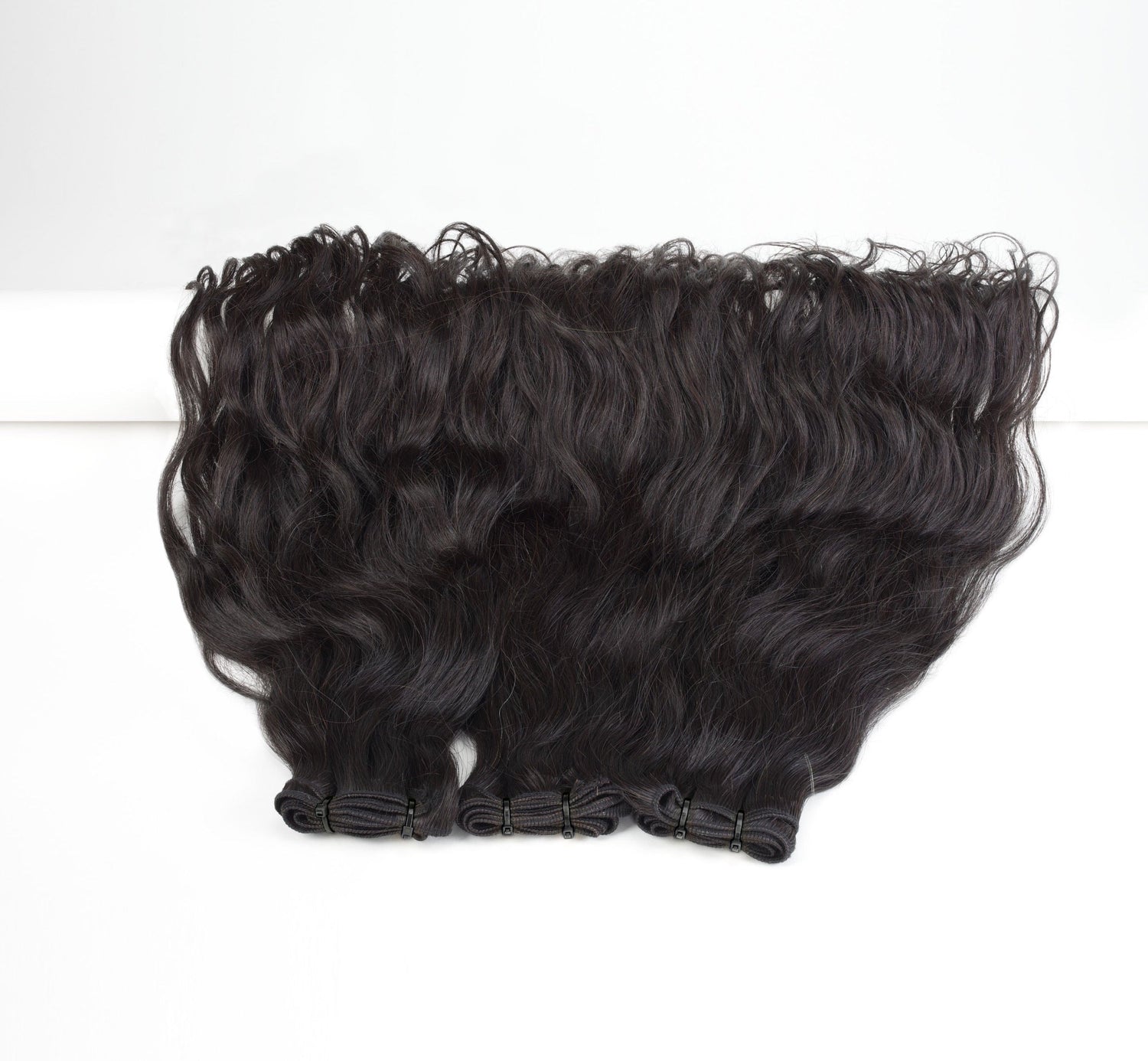 Luxe Wavy Bundle bfs